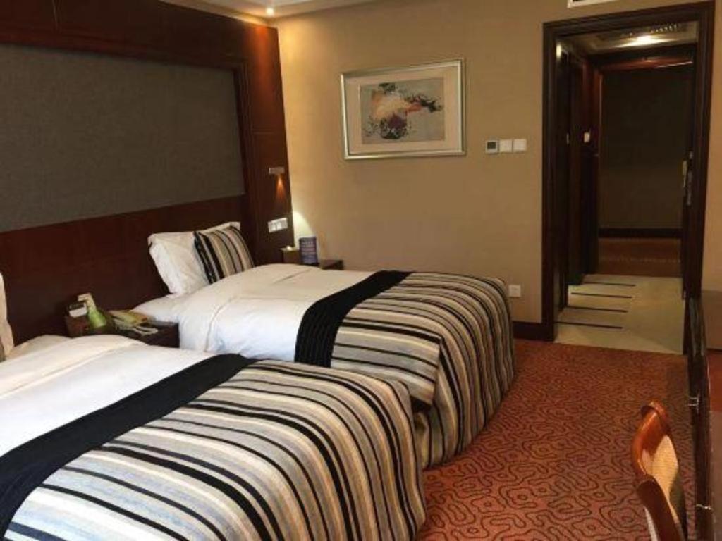 ยันไต โกลเด้น กัลฟ์ โฮเทล Hotel เยียนไถ ภายนอก รูปภาพ